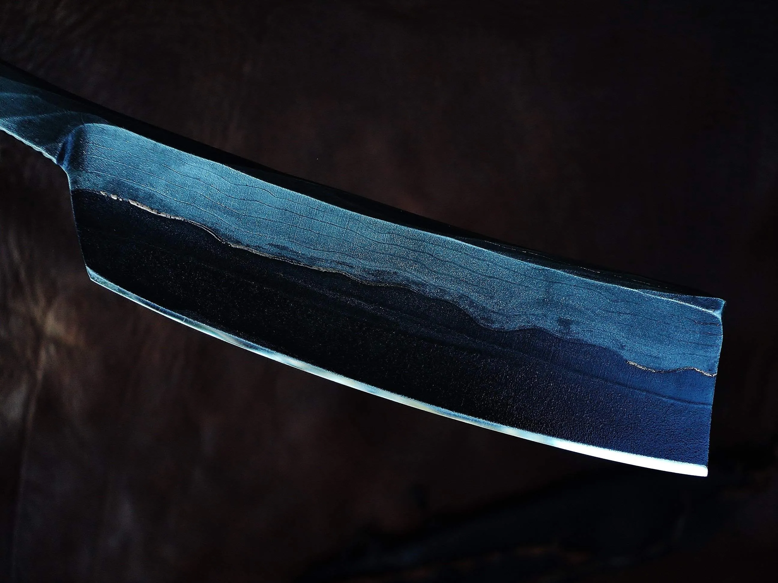 Dylan Farnham Custom Straight Razor - California Buckeye Burl Scales