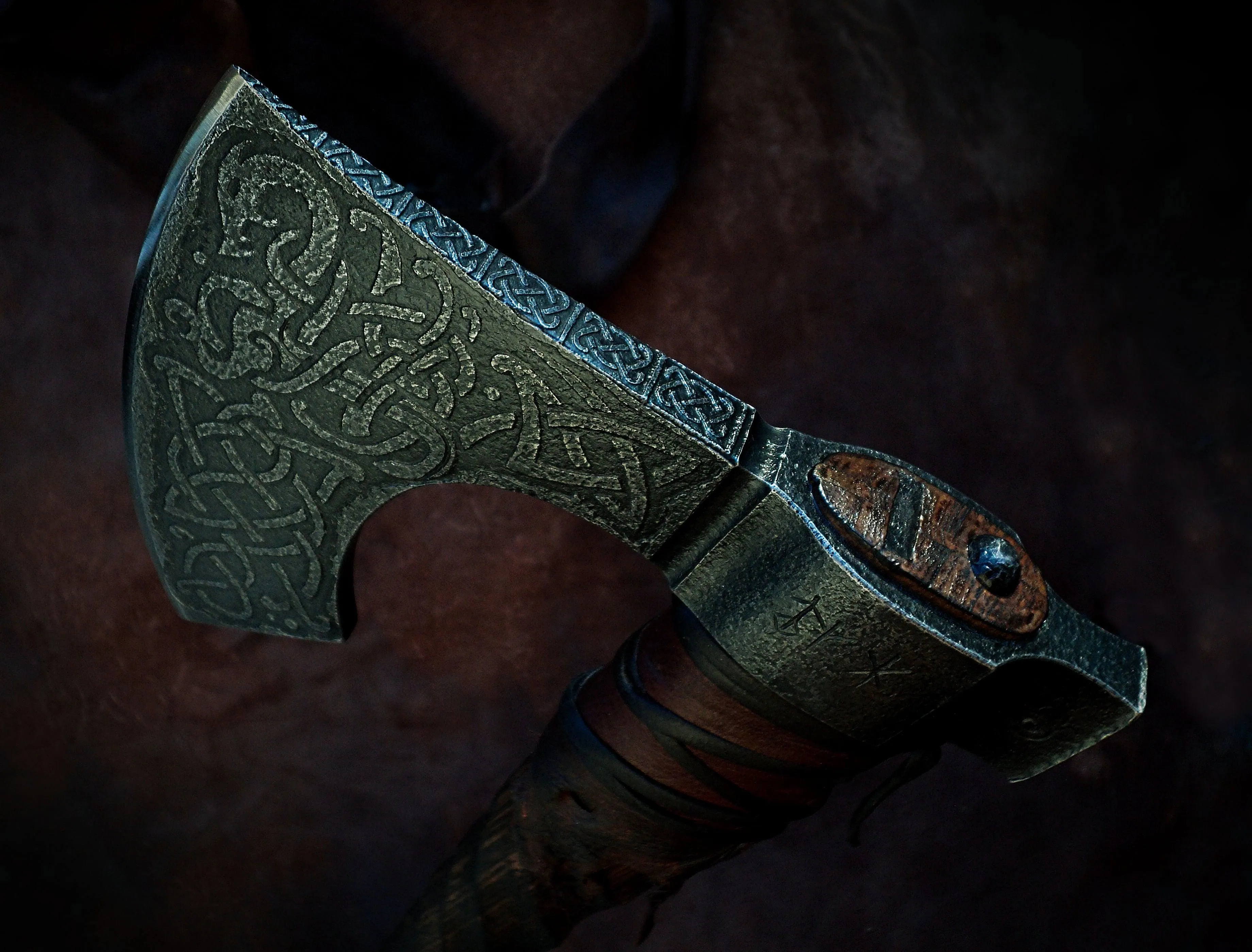 Dylan Farnham Custom Viking Ax